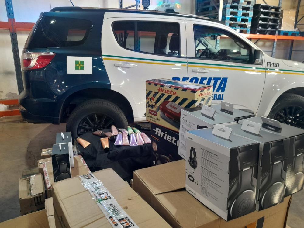 Capa da notícia: Mais de R$ 10 milhões em mercadorias irregulares são apreendidas